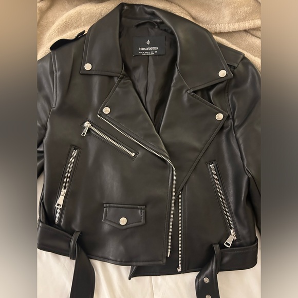 Faux leather coat with silver detailing - Picture 2 of 4